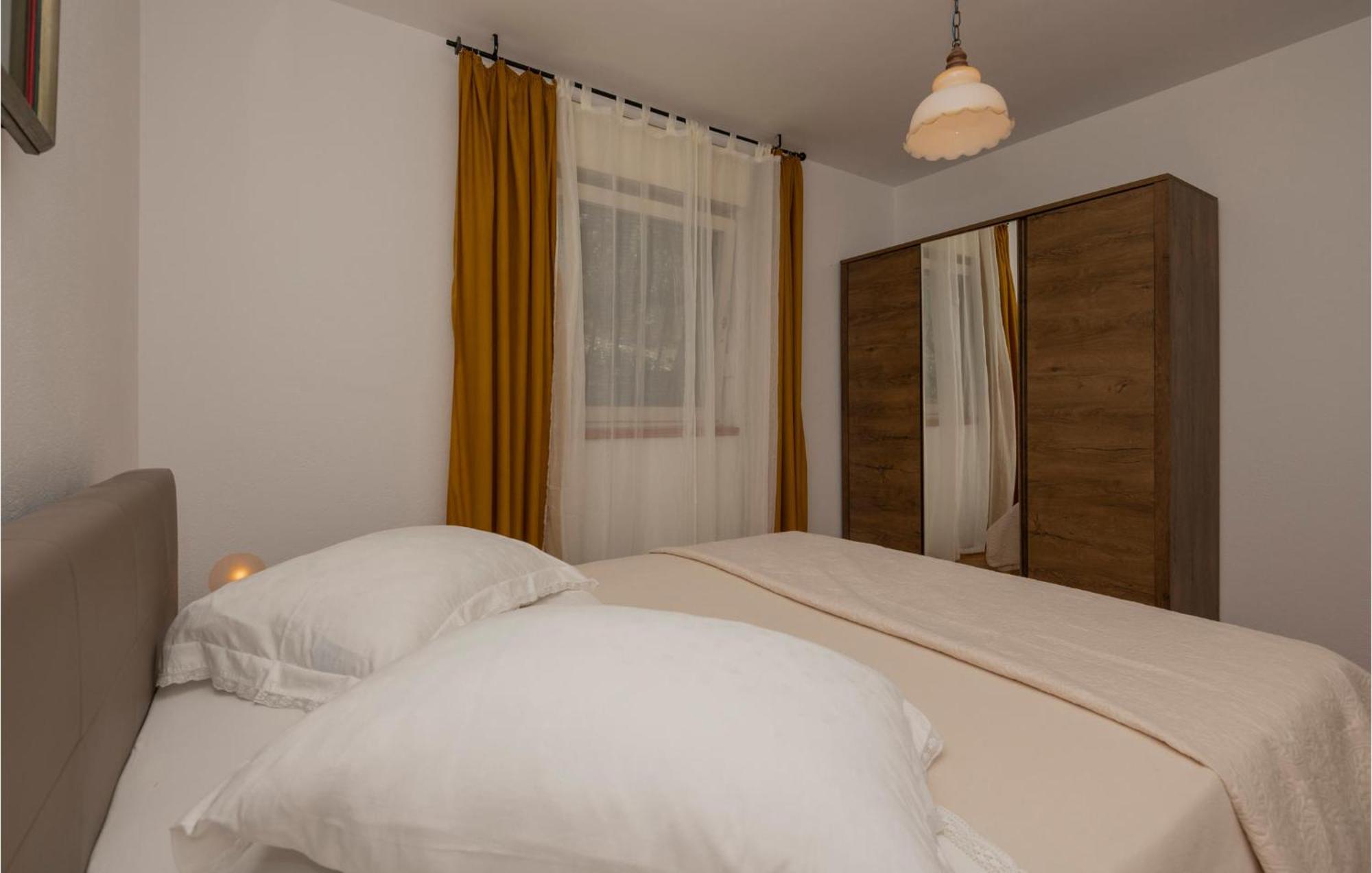Nice Apartment In Tucepi With Wifi Dış mekan fotoğraf