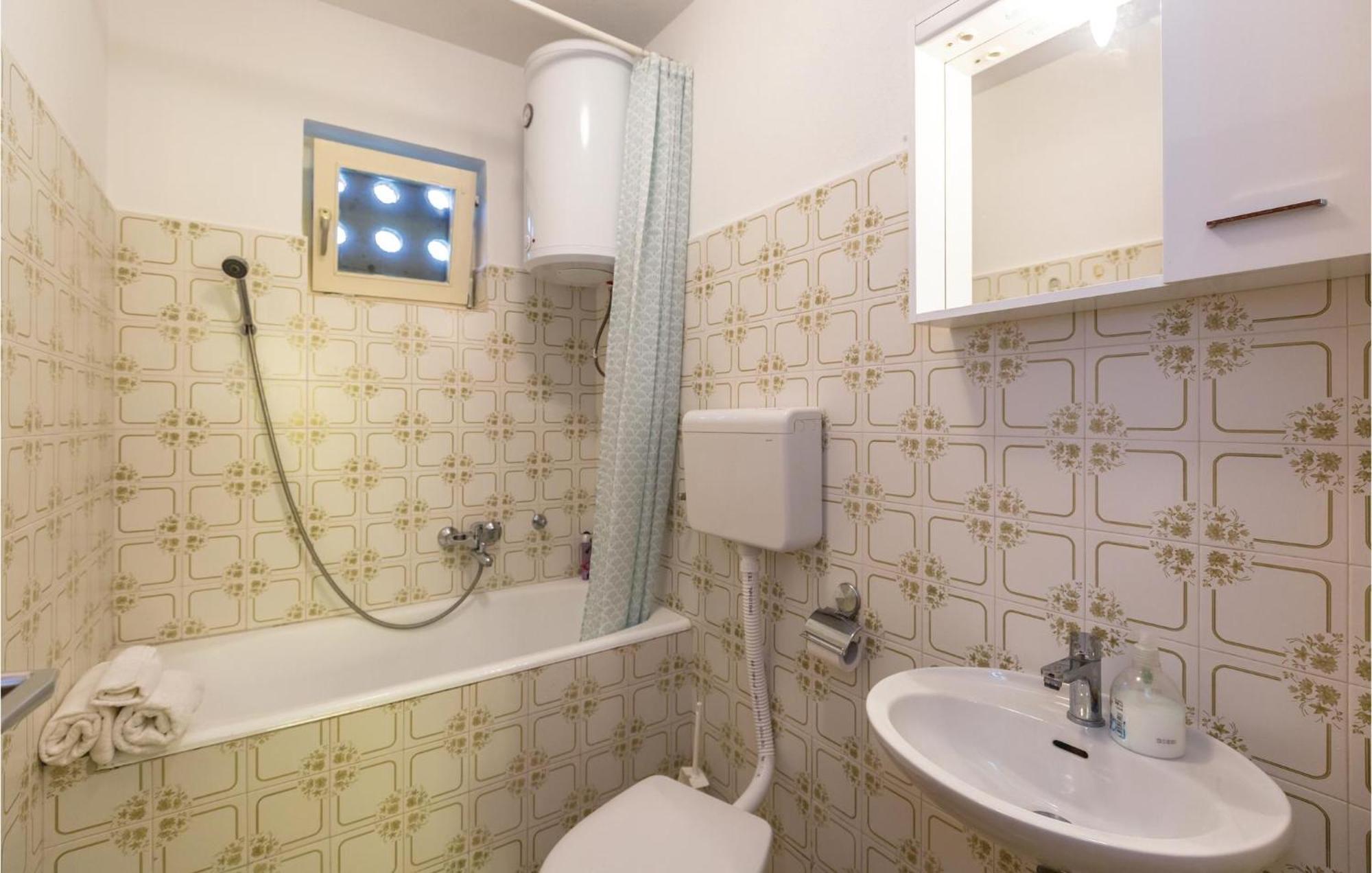 Nice Apartment In Tucepi With Wifi Dış mekan fotoğraf