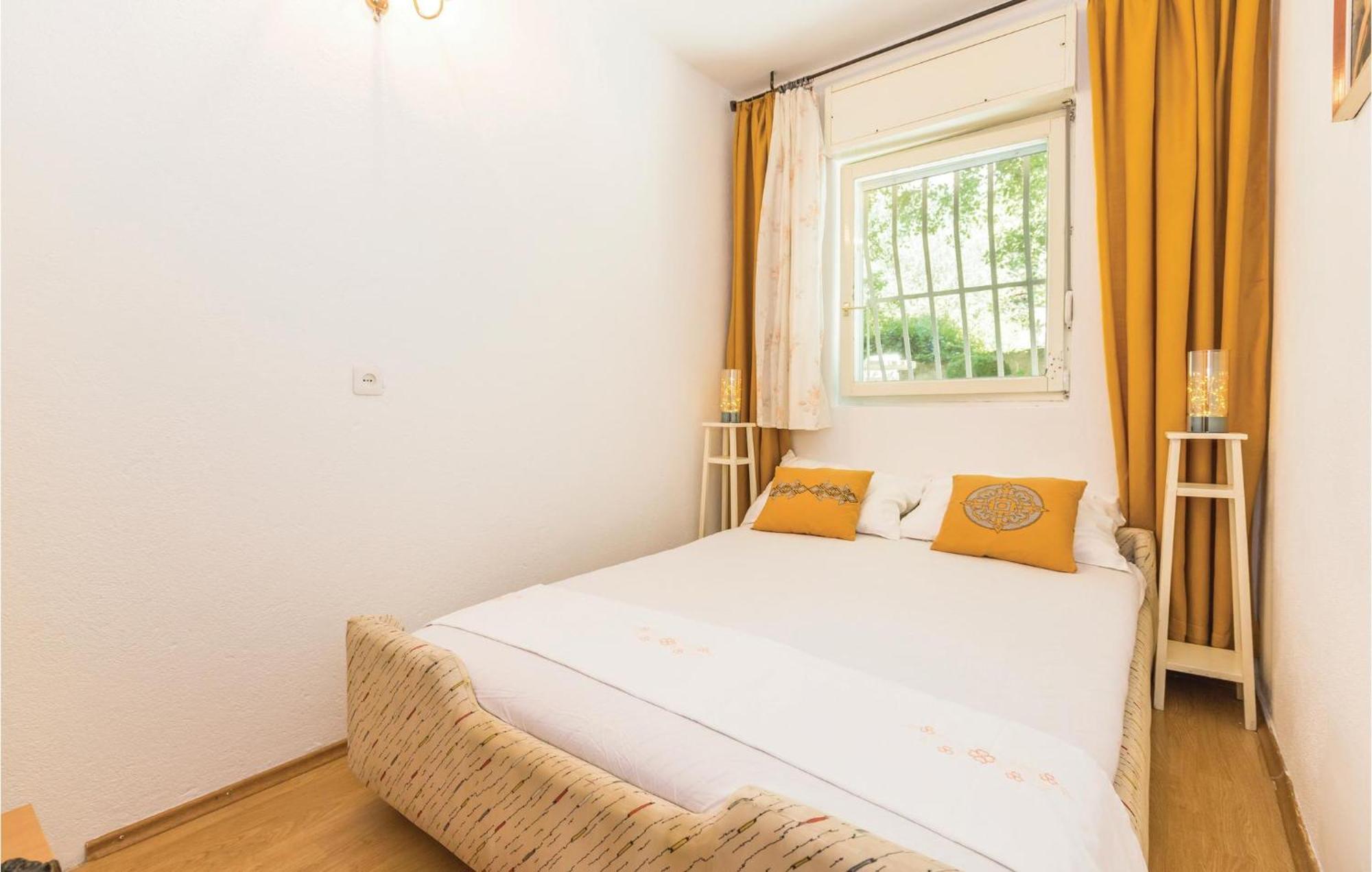 Nice Apartment In Tucepi With Wifi Dış mekan fotoğraf