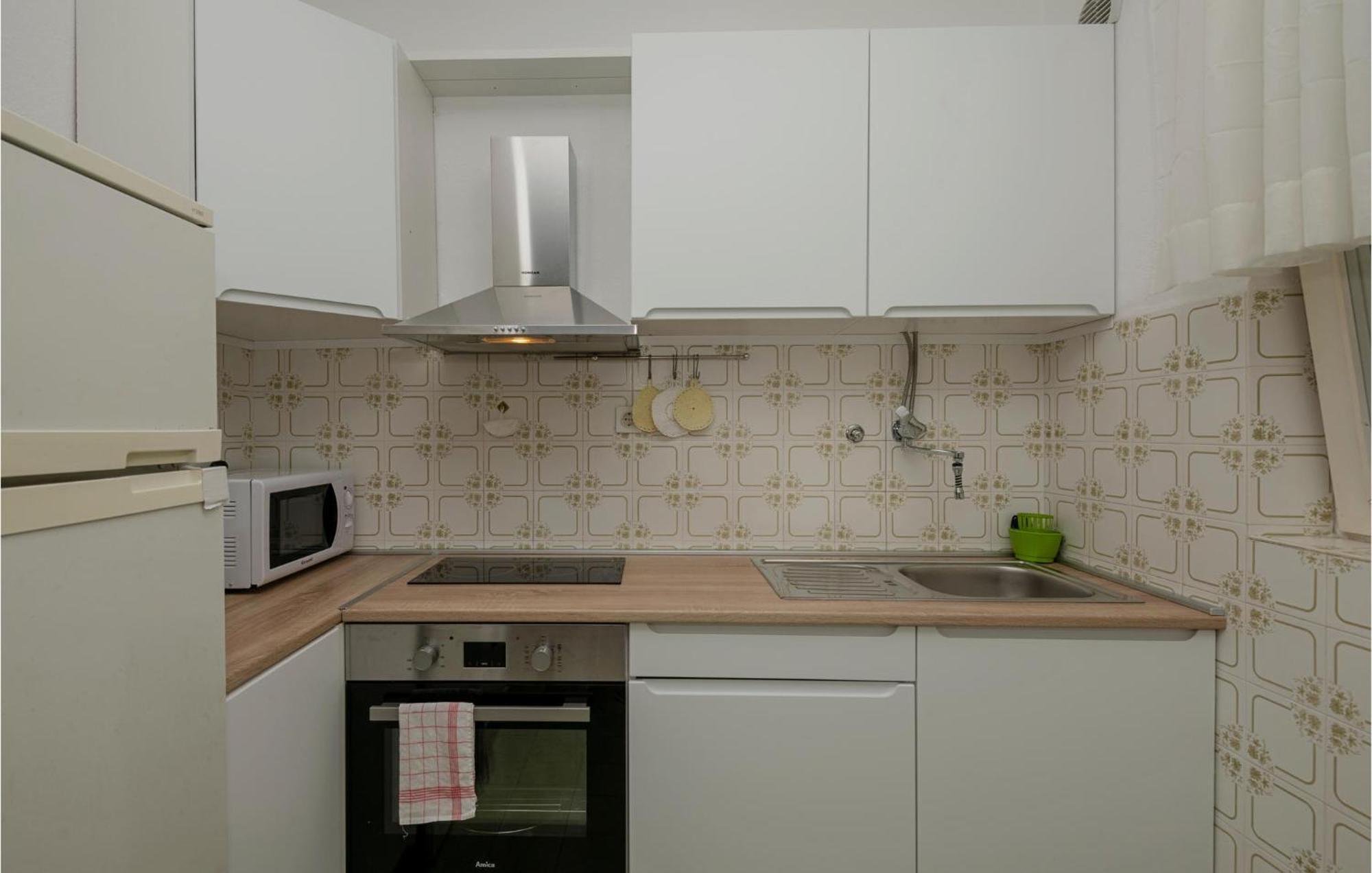 Nice Apartment In Tucepi With Wifi Dış mekan fotoğraf
